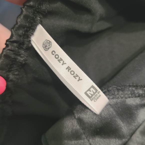 Cozy Rozy Black Lace Night Piece medium NWOT - Picture 6 of 11